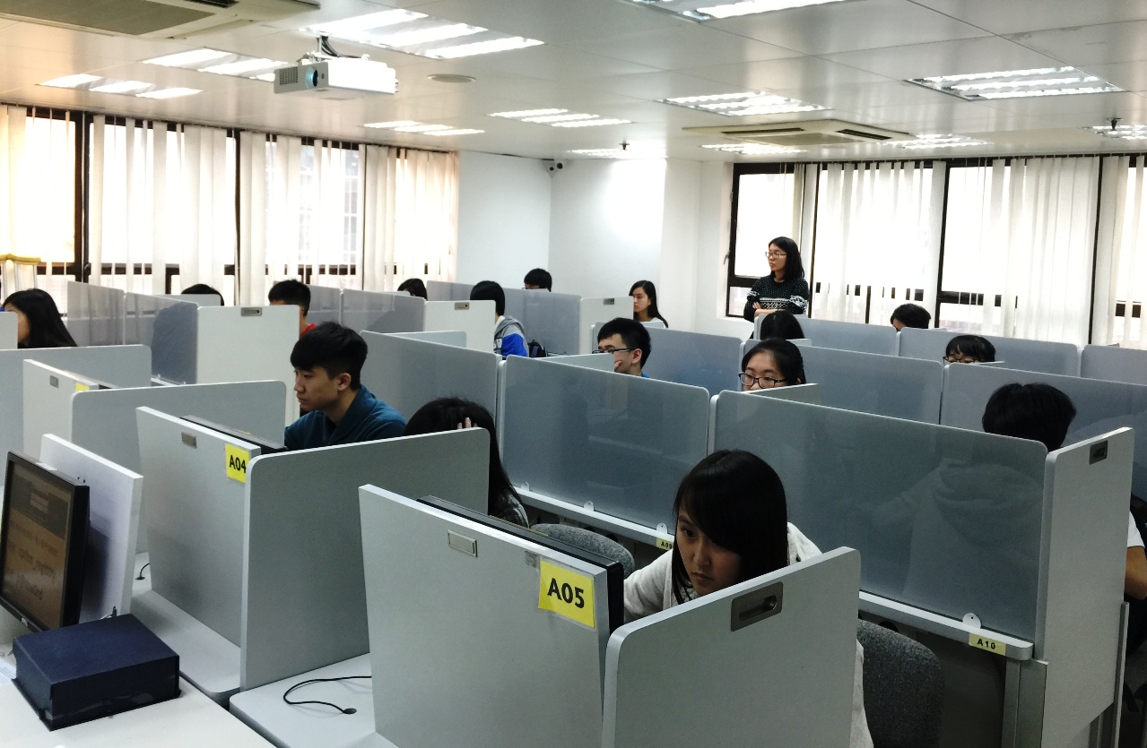 本澳學生熱衷學習資訊科技技能知識