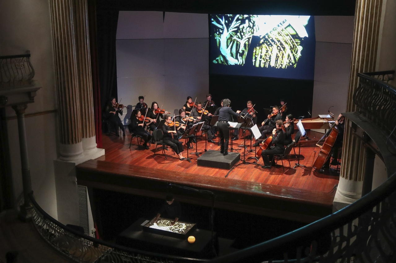 Festa Musical de Fim-de-Semana – Música com Pintura de Areia