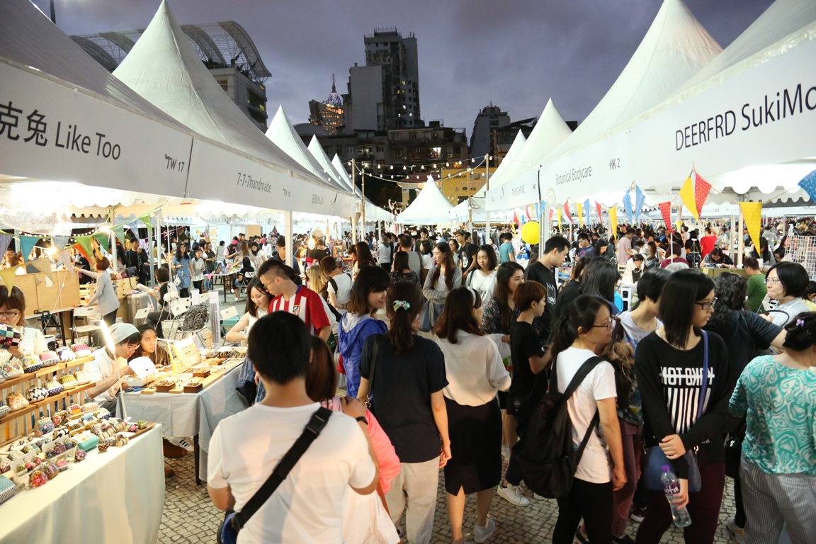 This year is the ninth year the “Tap Siac Craft Market” is held, which is Macao’s first large-scale integrated platform for display and sale of cultural and creative products.