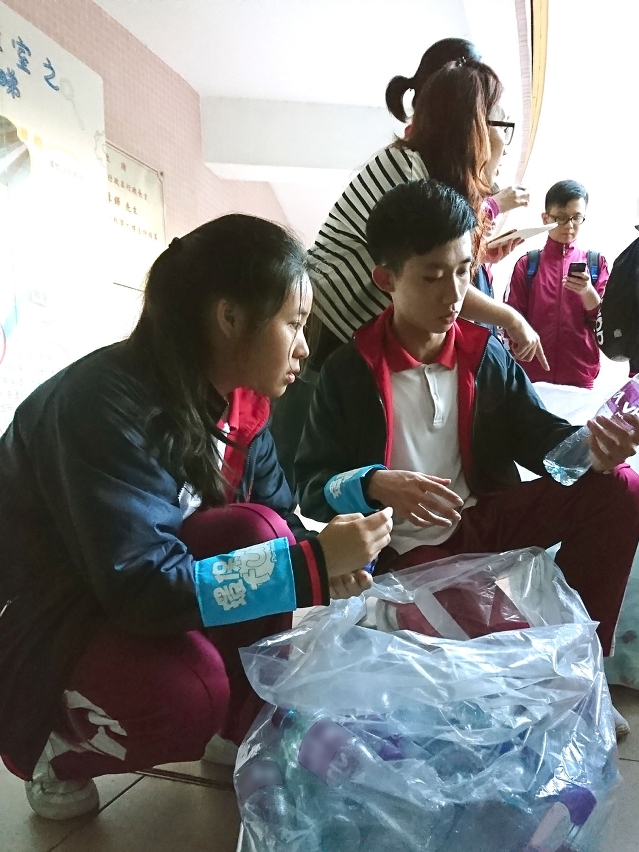 A DSPA empenha-se em aprofundar o trabalho de recolha selectiva de materiais recicláveis nas escolas