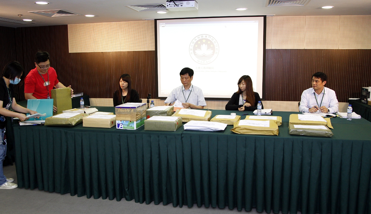 盧伯德圓形地海關轄下設施建造工程今日公開開標。