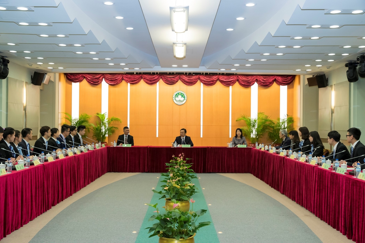 會議情況