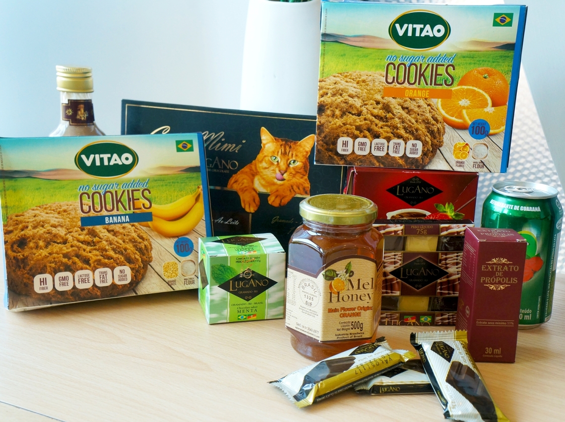 Promovem-se no Centro vários tipos de produtos brasileiros sem distribuidores locais em Macau