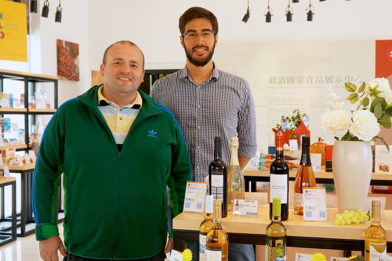 Promoção Realizada pela China Invest no Centro de Exposição dos Produtos Alimentares dos Países de Língua Portuguesa com a Coordenação da Câmara de Comércio e Indústria Brasil-China de Macau