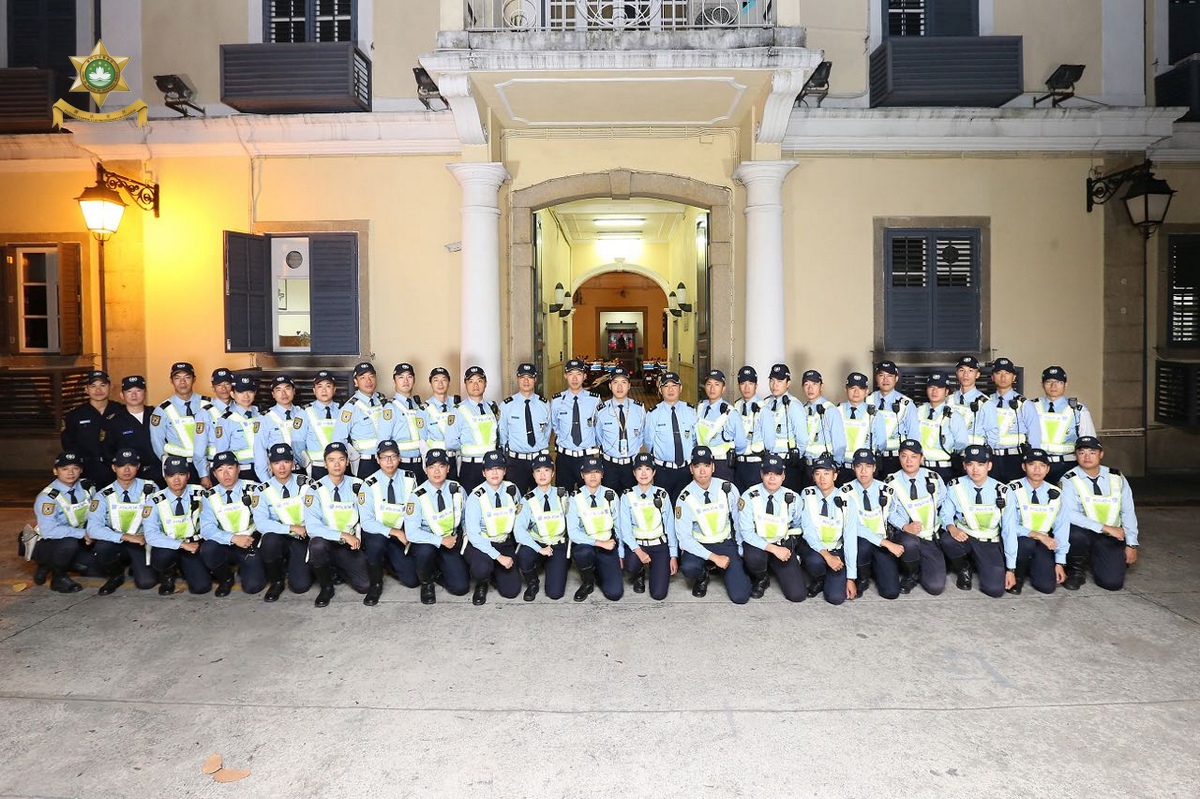 參與大賽車警務工作人員大合照(2)