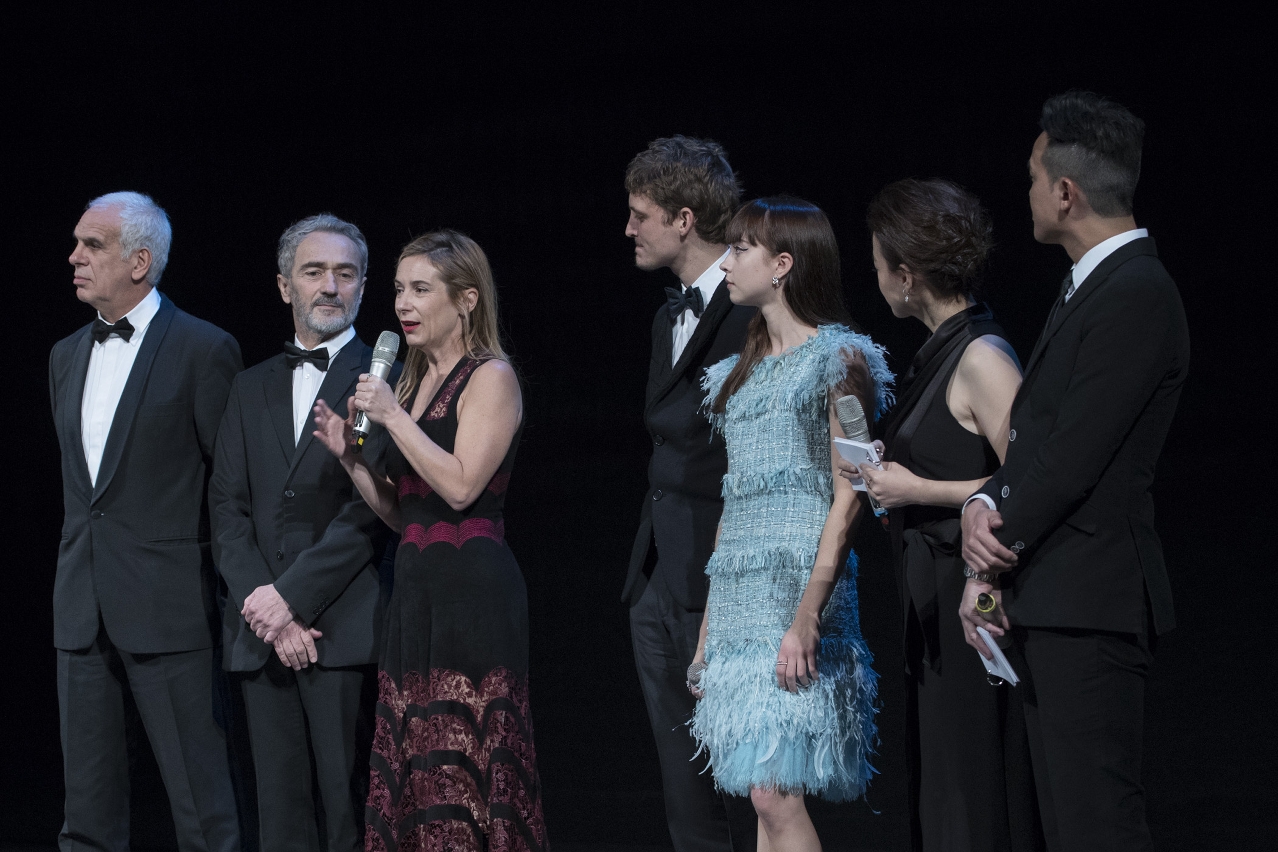 The director and cast of the Opening Film “Polina, danser sa vie” meet the guests and audience before screening