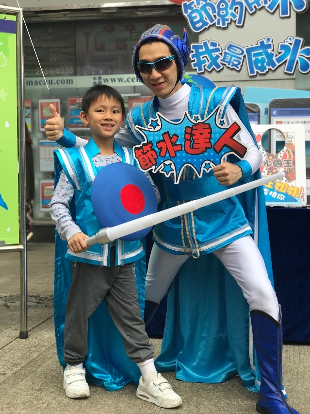 威水超人受歡迎