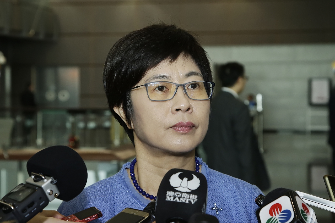 行政法務司司長陳海帆接受傳媒訪問