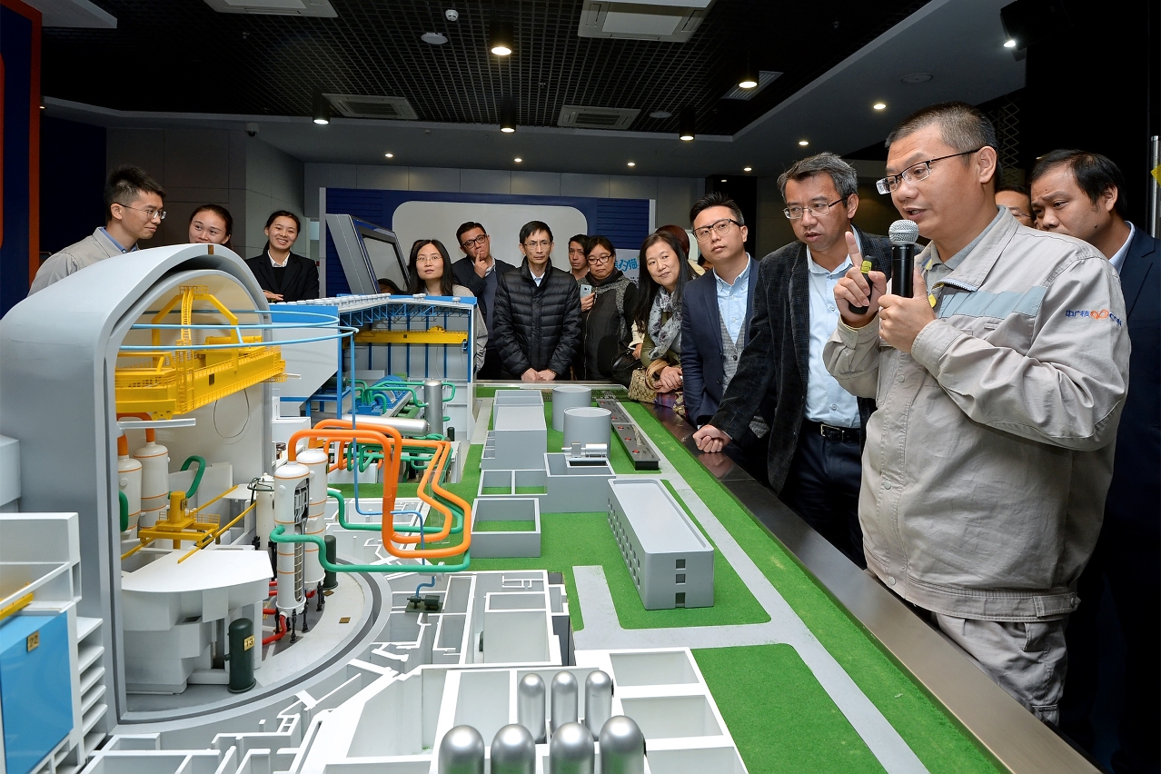 Members of the joint task group for nuclear safety are further briefed on the planning of Taishan Prefecture’s nuclear power plant, during a visit there.