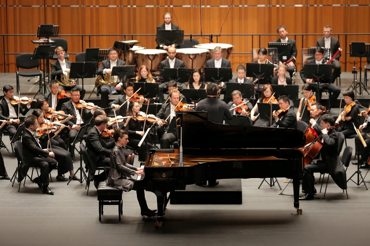 O concerto de abertura “N.º 1 Piano - Yulianna Avdeeva e a Orquestra de Macau” foi apresentado para dar início a Temporada de Concerto da OM