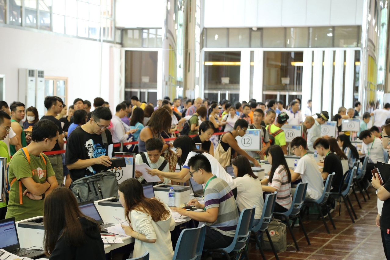 Registration of the 2016 Macao Galaxy Entertainment International Marathon started today.