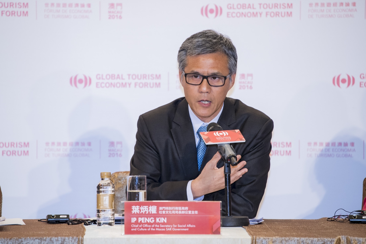 Ip Peng Kin discursa na ocasião