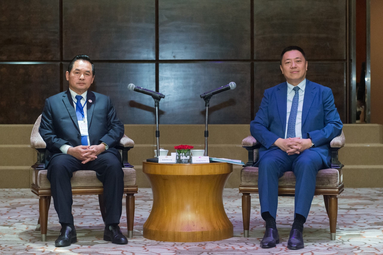 Secretário para a Economia e Finanças, Lionel Leong, tem encontro com a delegação da segunda edição do“Plano de Visitas de Presidentes da Câmara” de países adjacentes à China.