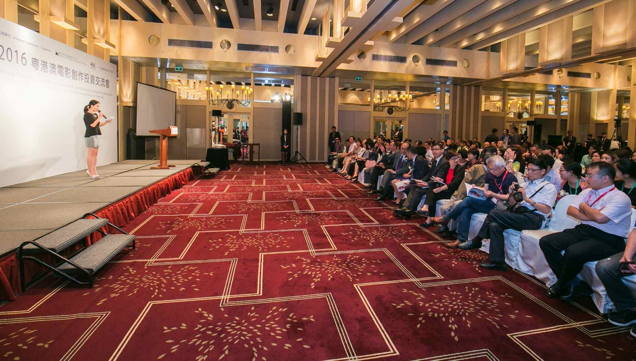 “The Guangdong–Hong Kong–Macao Film Production Investment and Trade Fair” has been held since 2014 in Macao, aimed at offering a quality platform for convenient exchange and pairing services between film producers and investors from the three regions.