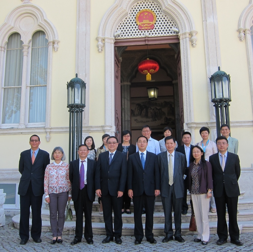 Visita de cortesia da Delegação do “Grupo 9+2” à Embaixada da República Popular da China em Portugal