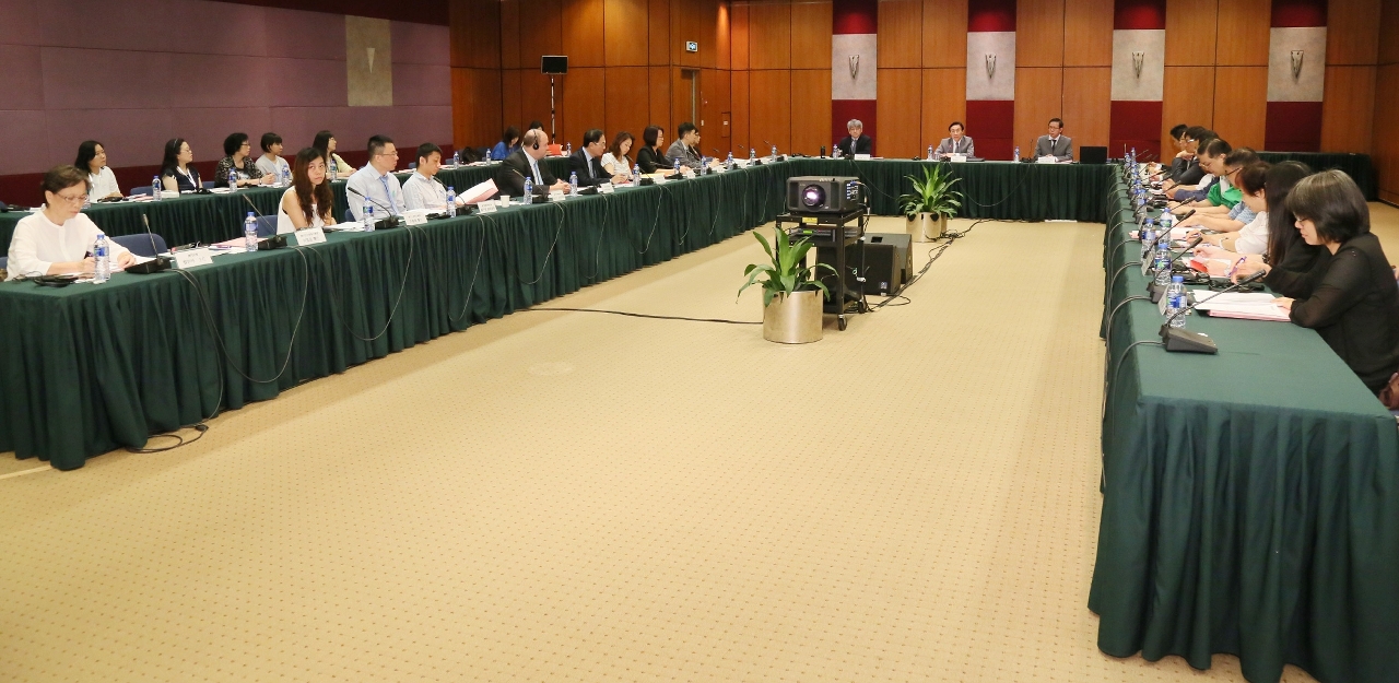 防治愛滋病委員會召開2016年度第一次工作會議