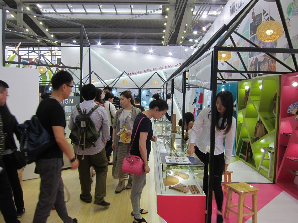 The Macao Creative Pavilion drew wide attention from visitors and an enthusiastic response during the Fair