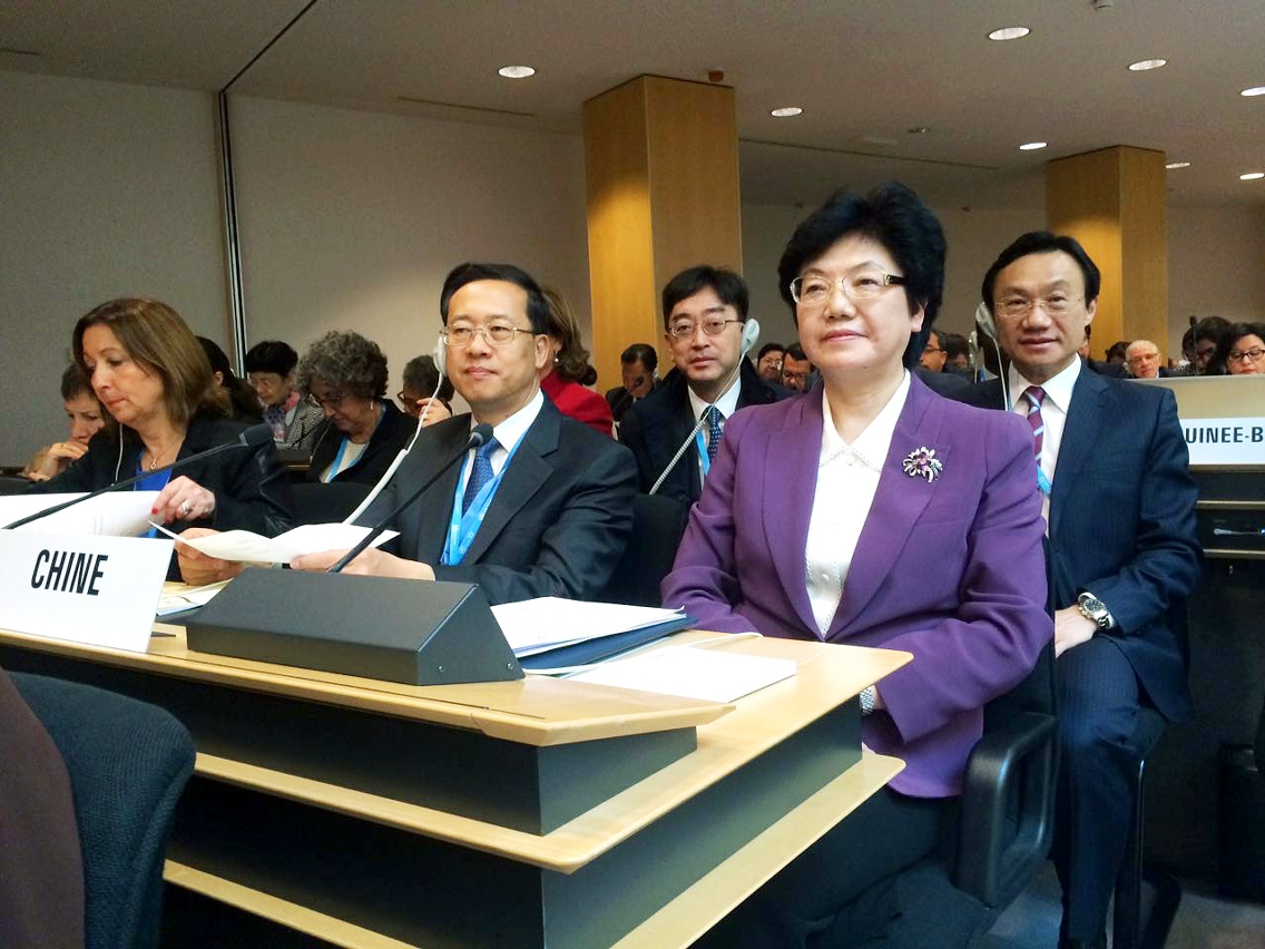 The Secretary for Social Affairs and Culture, Mr Tam Chon Weng (right), attends the 69th World Health Assembly in Geneva, Switzerland.