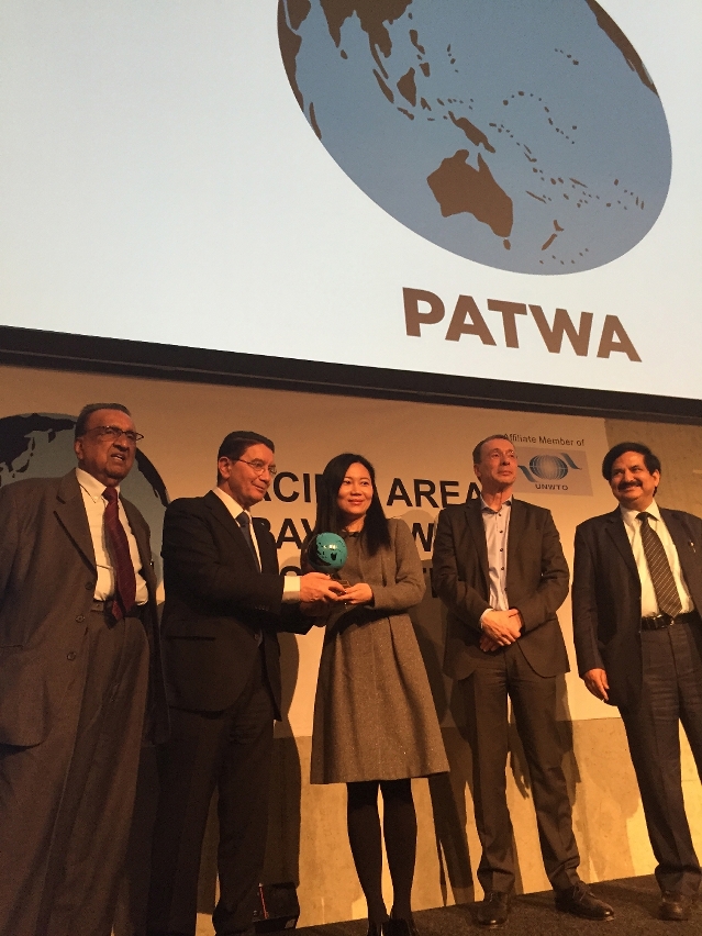 MGTO Deputy Director receives Best Destination – Leisure 2015 given to Macao at PATWA International Travel Awards handed by the Secretary General of UNWTO Taleb Rifai