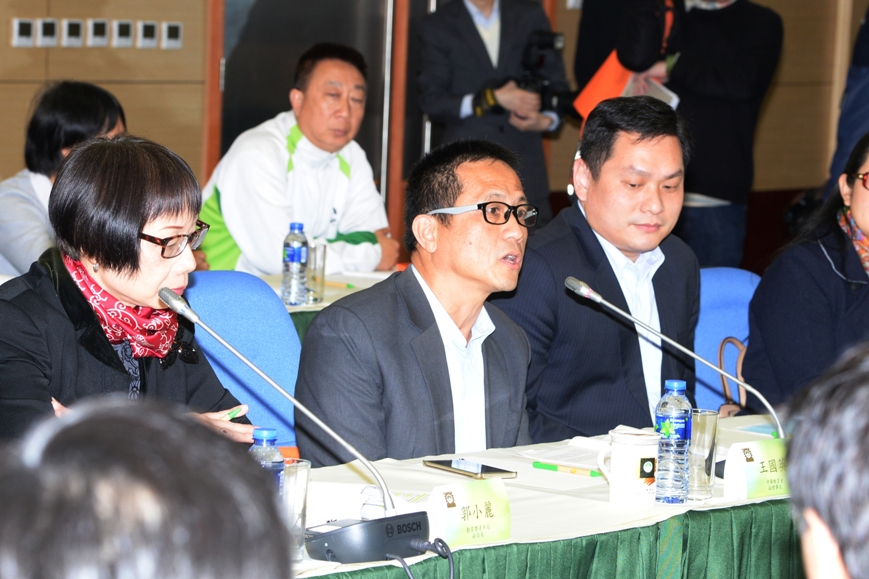 澳門中華教育會副理事長王國英發言