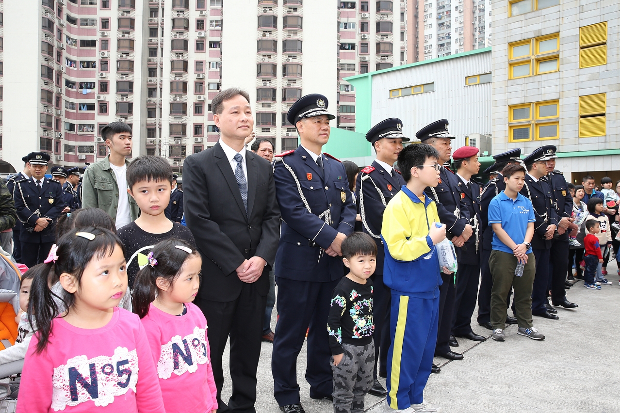 各領導與市民合照留念