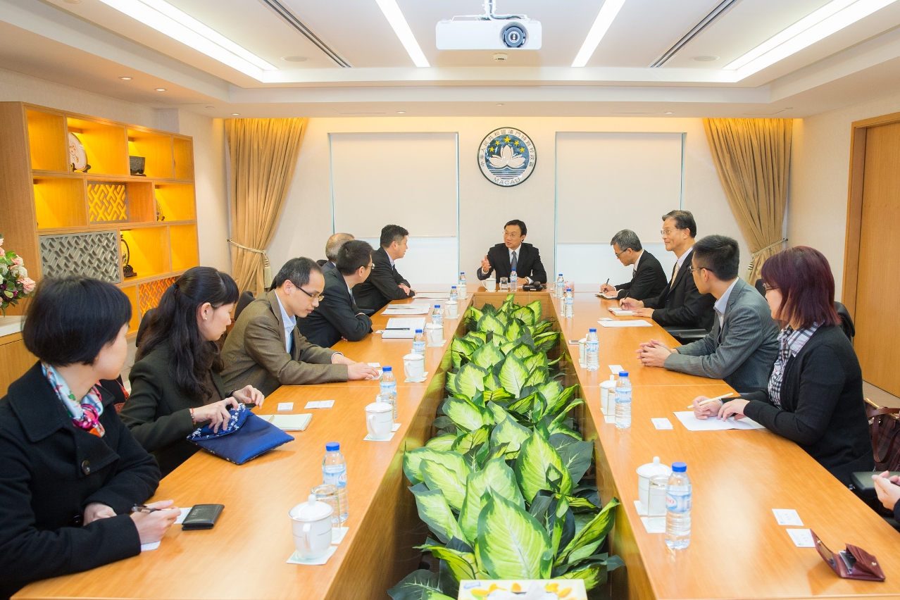 譚俊榮會見澳門政治經濟研究協會一行