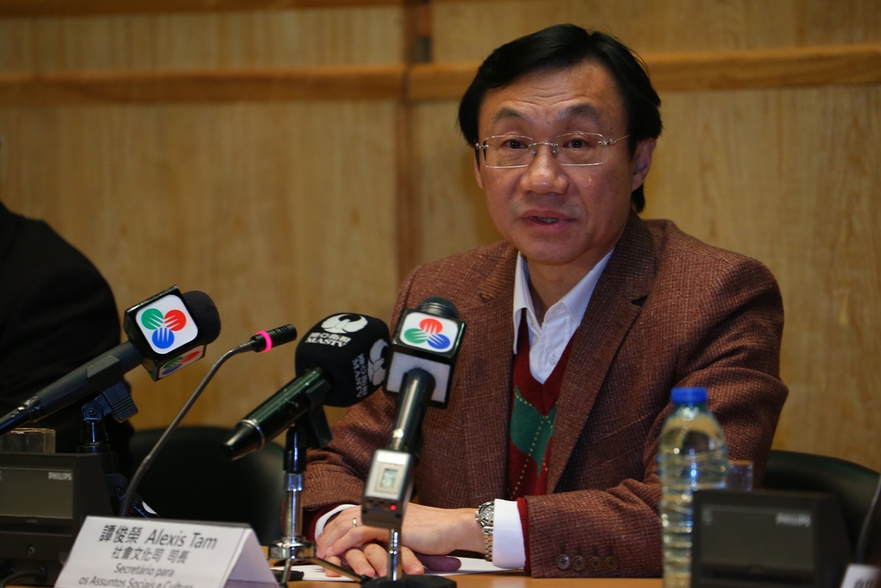 譚俊榮司長望居民理解與支持政府高度重視醫護人員、市民及旅客健康與安全的立場