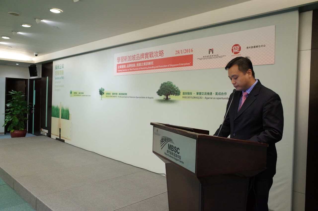 Mr. Kurt Wee, President of ASME Singapore delivering a speech