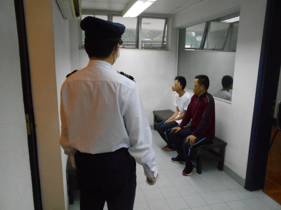 被截獲兩名非法入境者