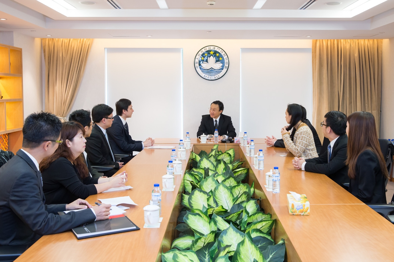 社會文化司司長譚俊榮會見澳門口腔醫學會一行