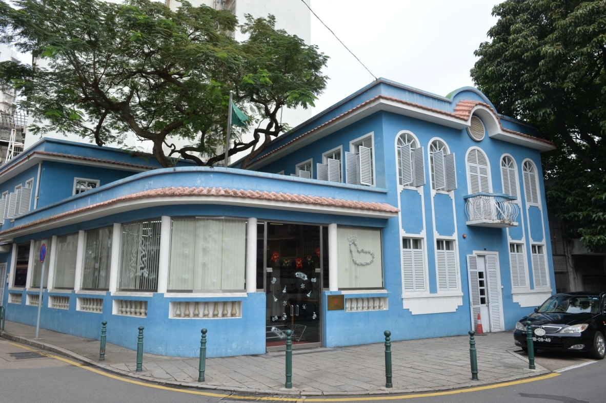 西墳馬路6號房屋（藍屋仔）