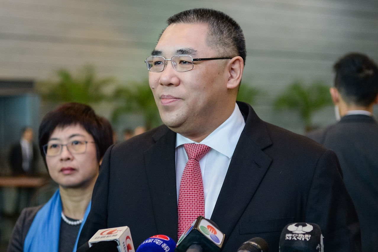Chief Executive, Mr Chui Sai On, speaks to reporters.