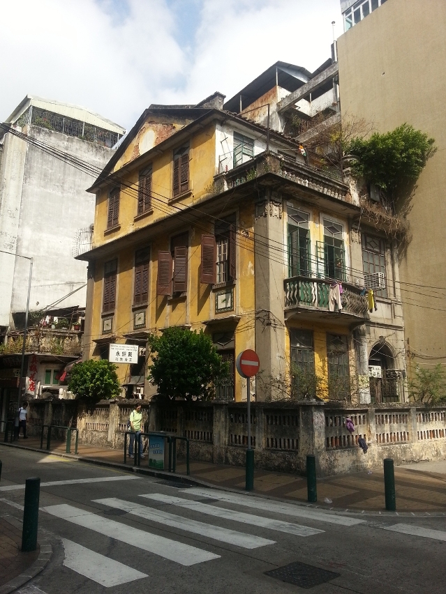 Edifício na Rua de Manuel  de Arriaga, n.º 28