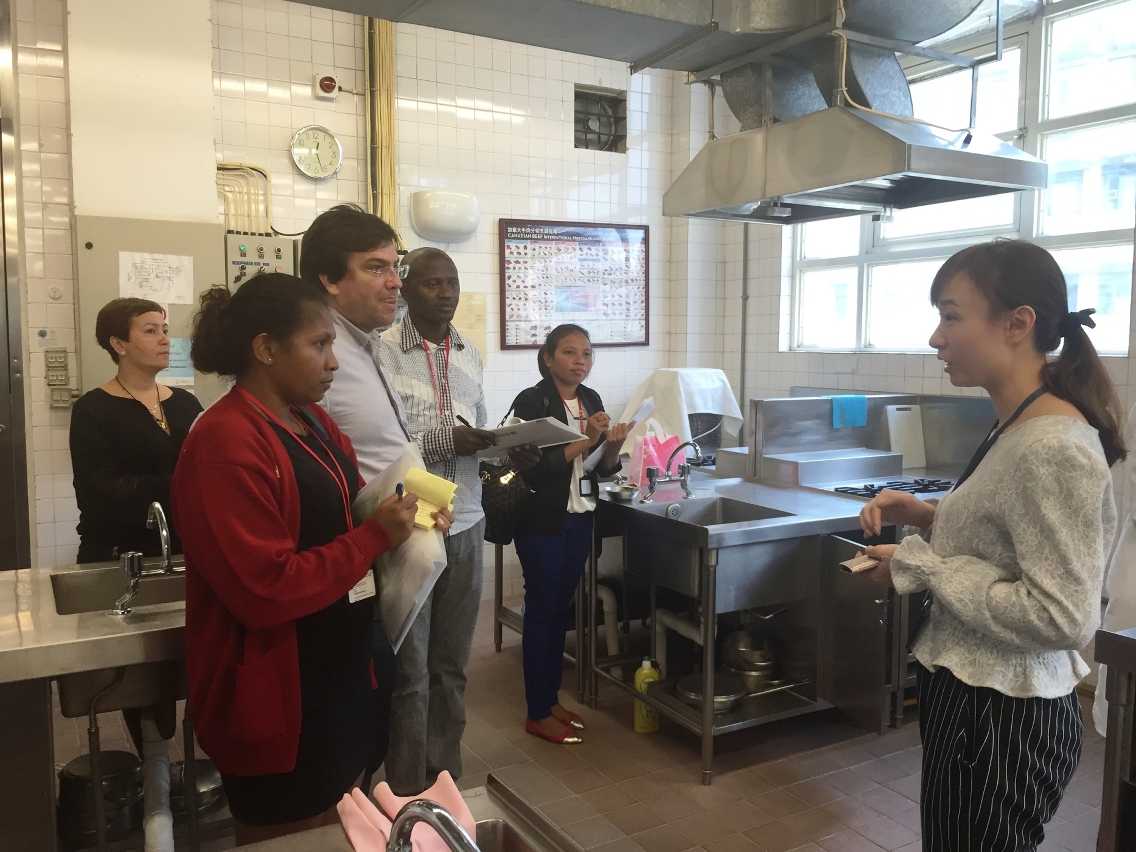 Trainees from Portuguese-speaking countries visit IFT