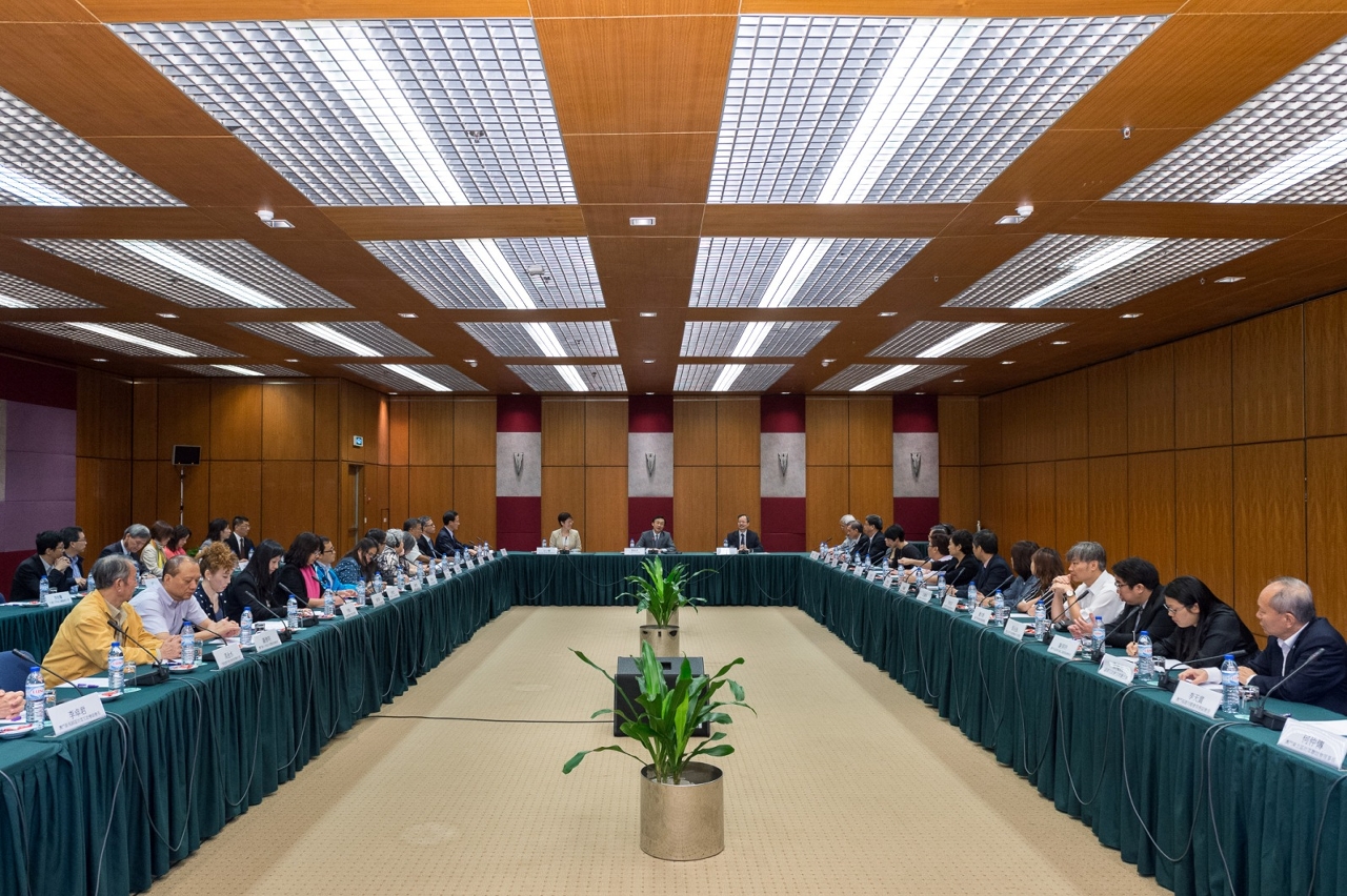 譚俊榮聽取社會服務界對施政的意見