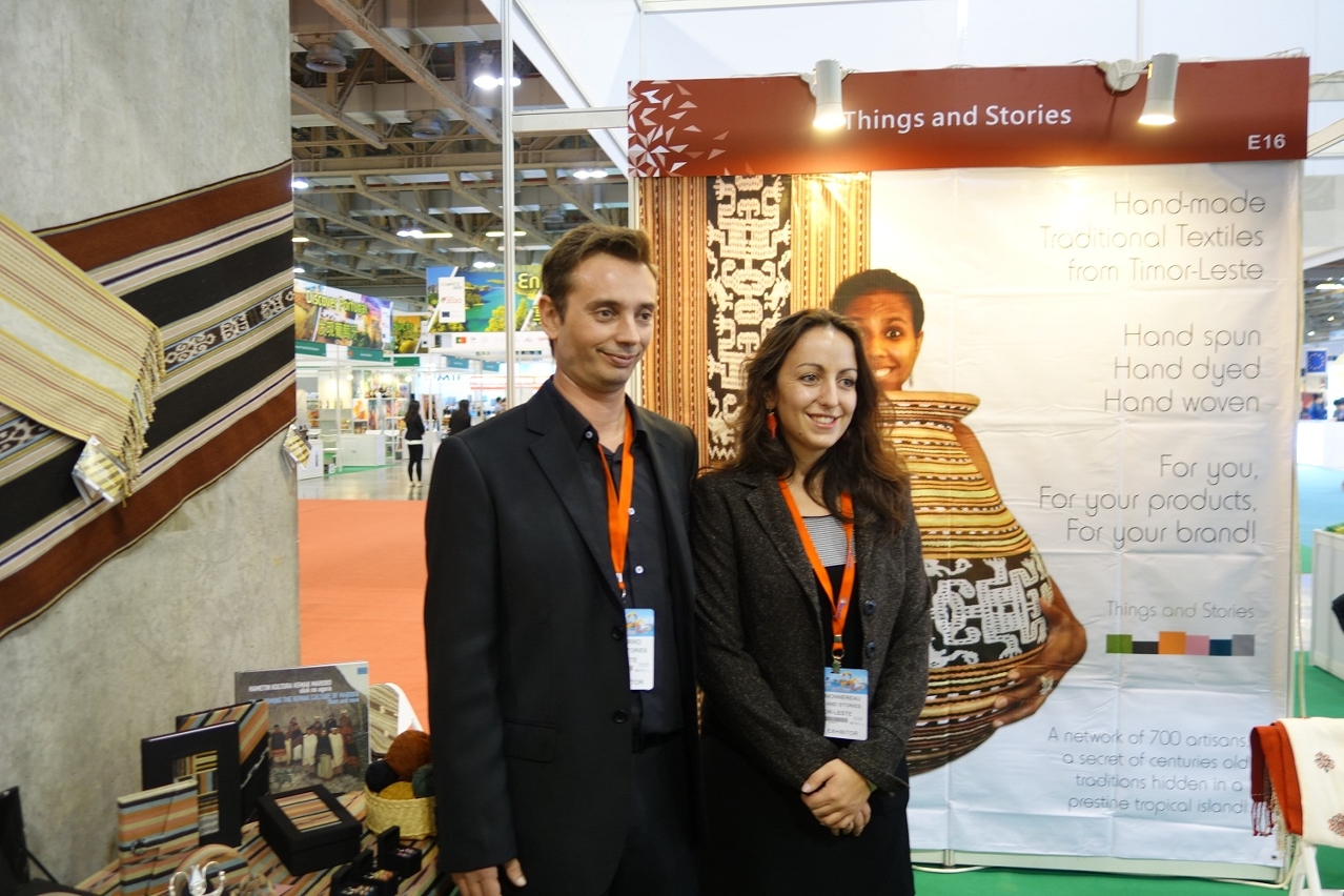Maite Monnereau e João Ferro, respectivamente, Administrador e Director de Marketing e Comunicações da empresa “Things and Stories”, de Timor-Leste.