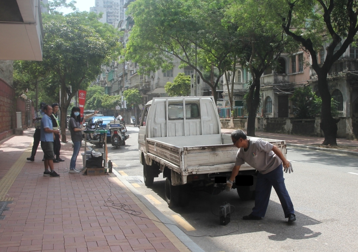 工作小組自9月份起增加路檢柴油車輛尾氣次數