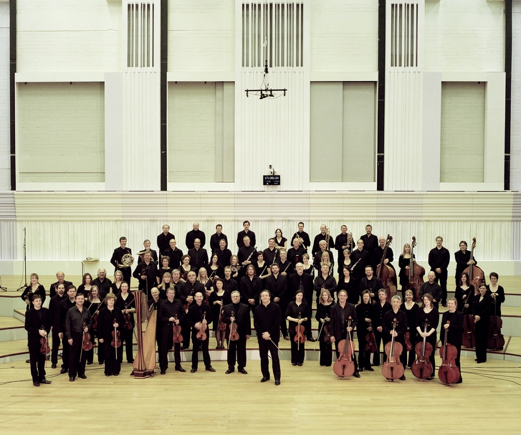 The BBC Philharmonic and cellist László Fenyö combine forces in a performance of Elgar
