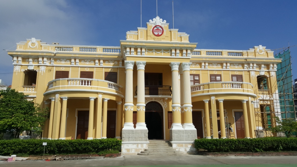 Aspecto exterior do edifício após os trabalhos de reparação