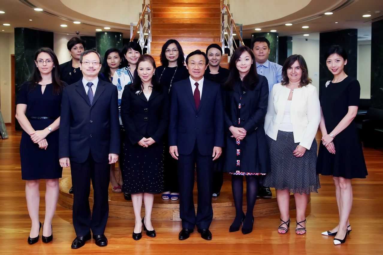 Secretário para os Assuntos Sociais e Cultura teve um encontro com o Zonta Club de Macau
