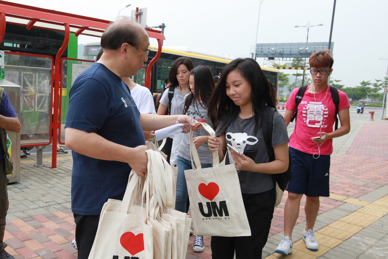 Rector Wei Zhao wishes students luck on the first day of school