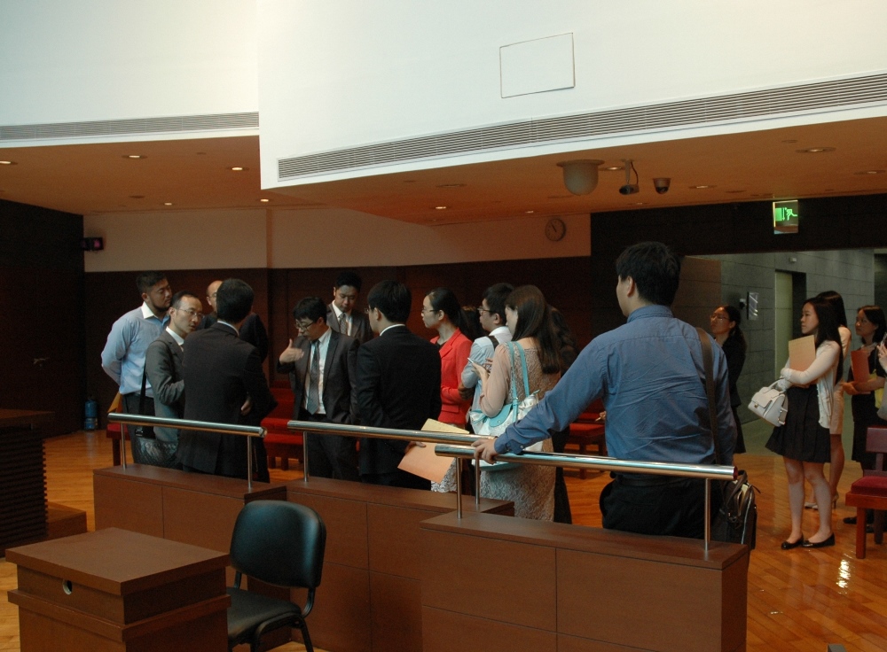 Visita ao Tribunal de Última Instância de participantes do Programa “Training in Common Law for Mainland Legal