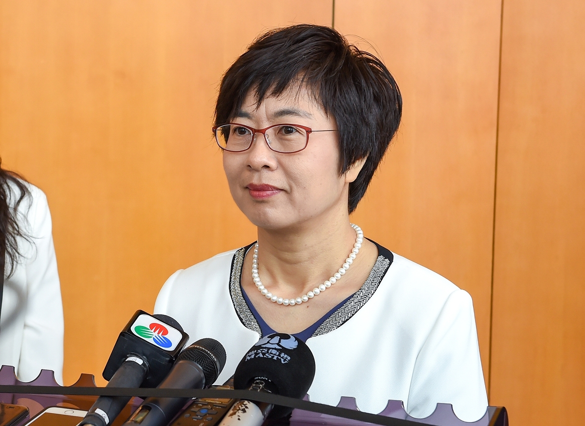 行政法務司司長陳海帆接受傳媒訪問