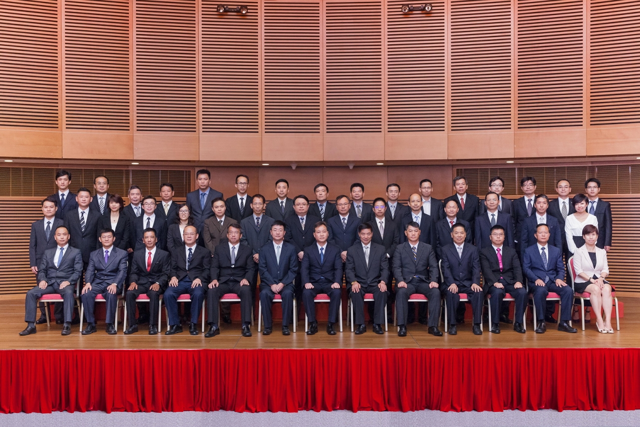 Fotografia conjunta dos participantes da “6ª Reunião do Grupo de Acção Conjunta no Âmbito da Gestão de Emergência entre Guangdong e Macau”