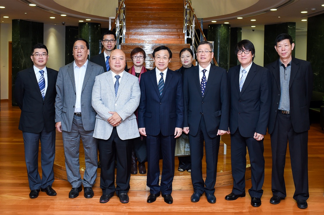 社會文化司司長會見澳門鮮魚行總會一行