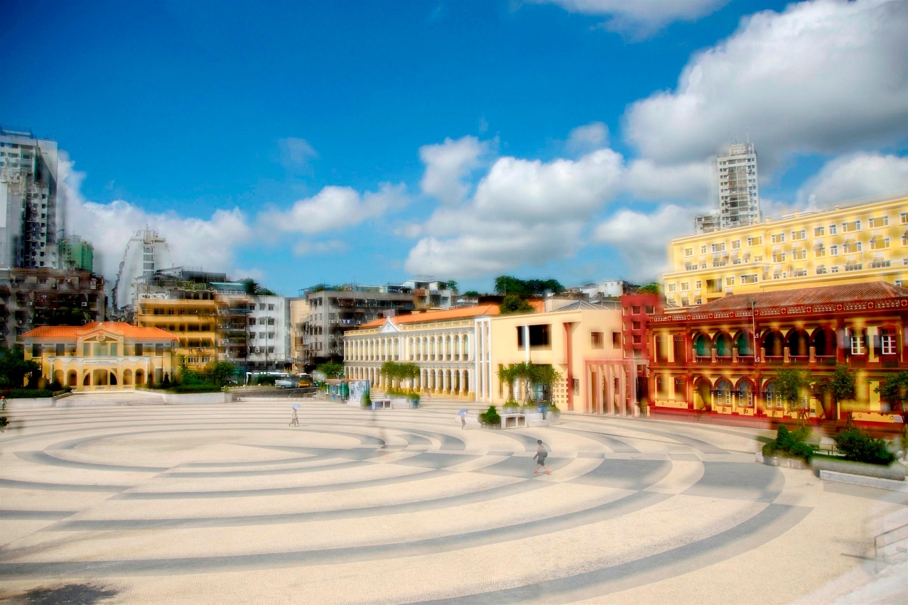 塔石廣場　2011