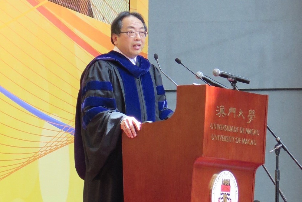 前港大校長徐立之勉勵澳大學子珍惜校園生活
