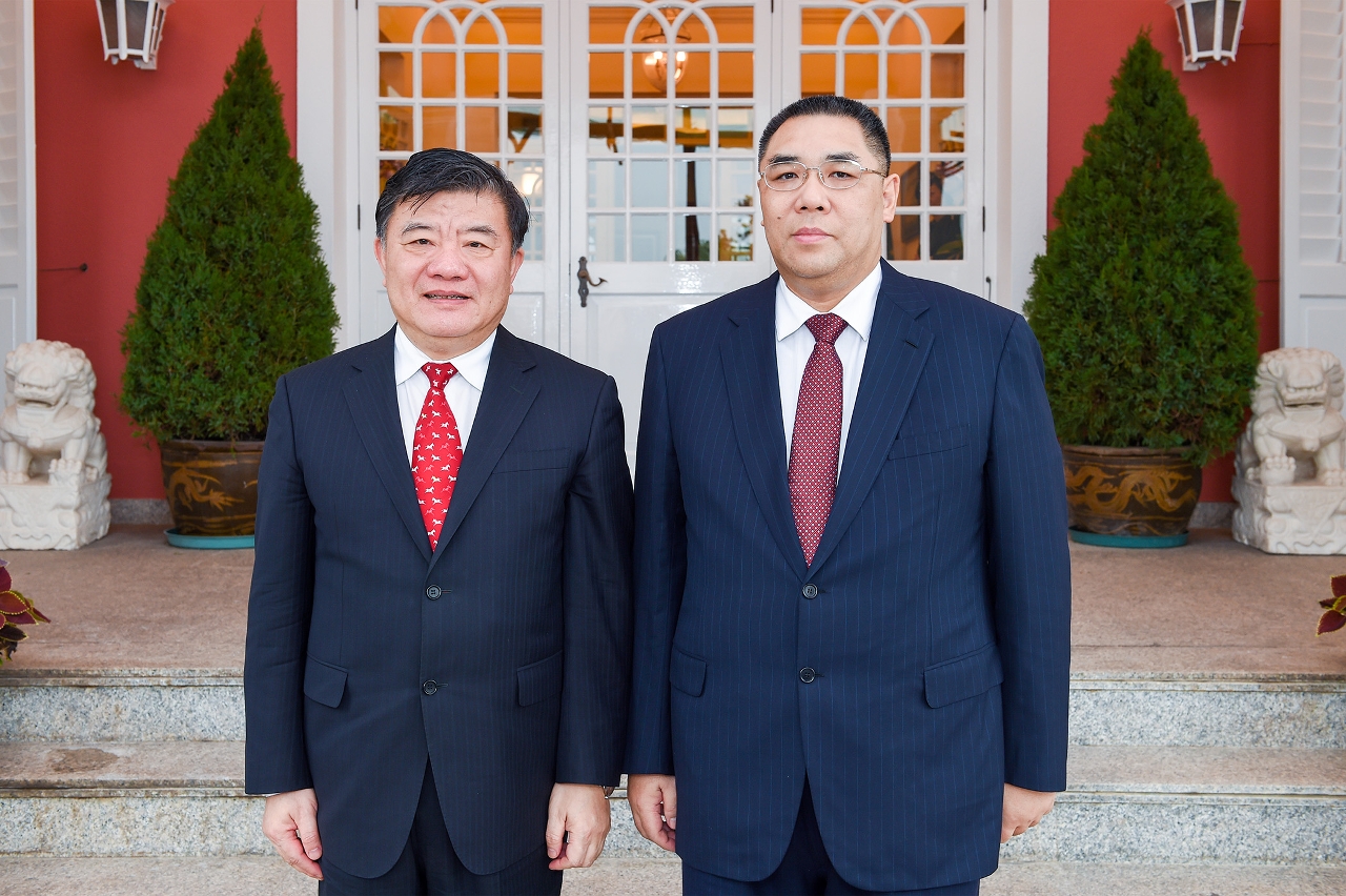 行政長官崔世安與全國人大常委會副委員長陳竺會面