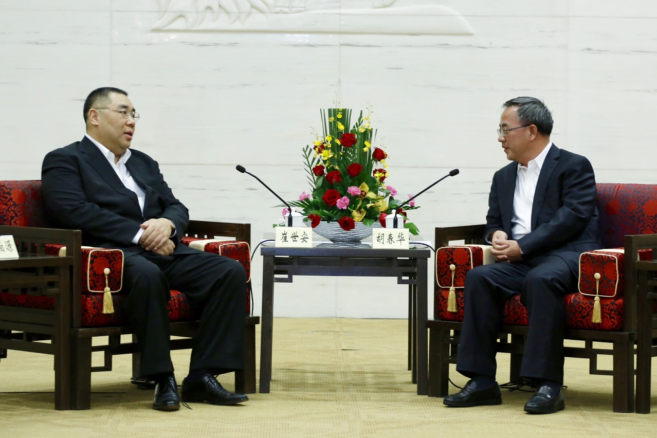 行政長官崔世安在廣東省廣州市出席“第十屆泛珠三角區域合作與發展論壇暨經貿洽談會”期間與廣東省領導會面