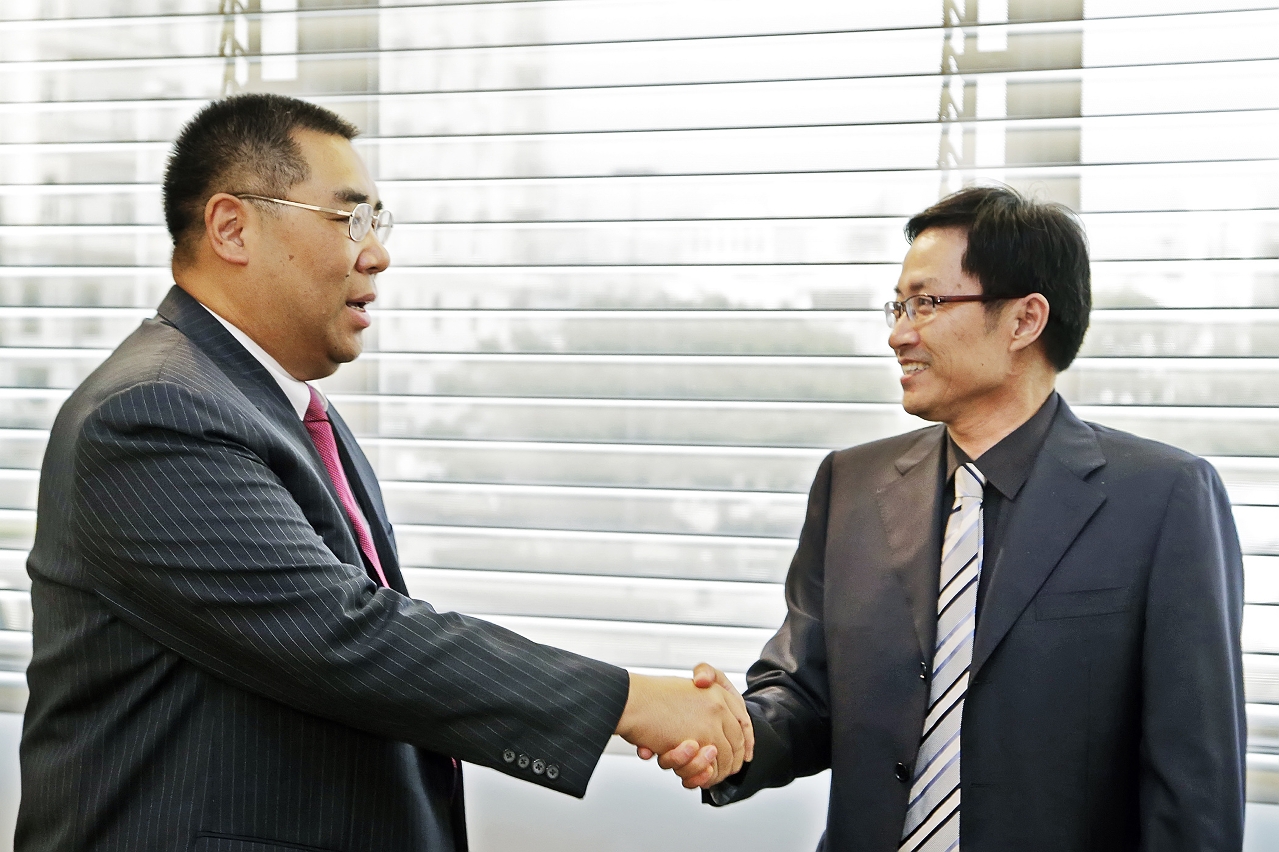 行政長官崔世安會見科學技術部副部長李萌